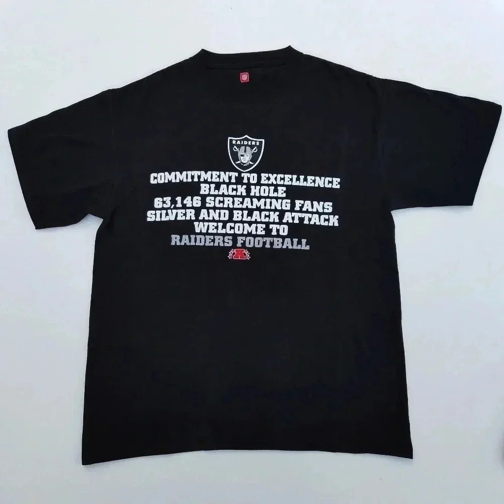 Oakland Raiders Vintage NFL Commitment to Excellence Tee Black Silver Large